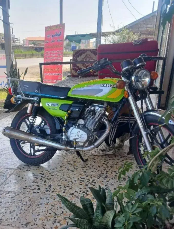 موتور۲۰۰همتازمدل۱۴۰۱مدارکتکمیل|موتورسیکلت|تالش, هشتپر|دیوار