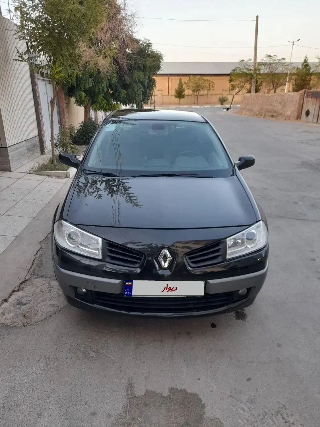 رنو مگان مونتاژ 2000cc، مدل ۱۳۹۰|خودرو سواری و وانت|کرمان, |دیوار