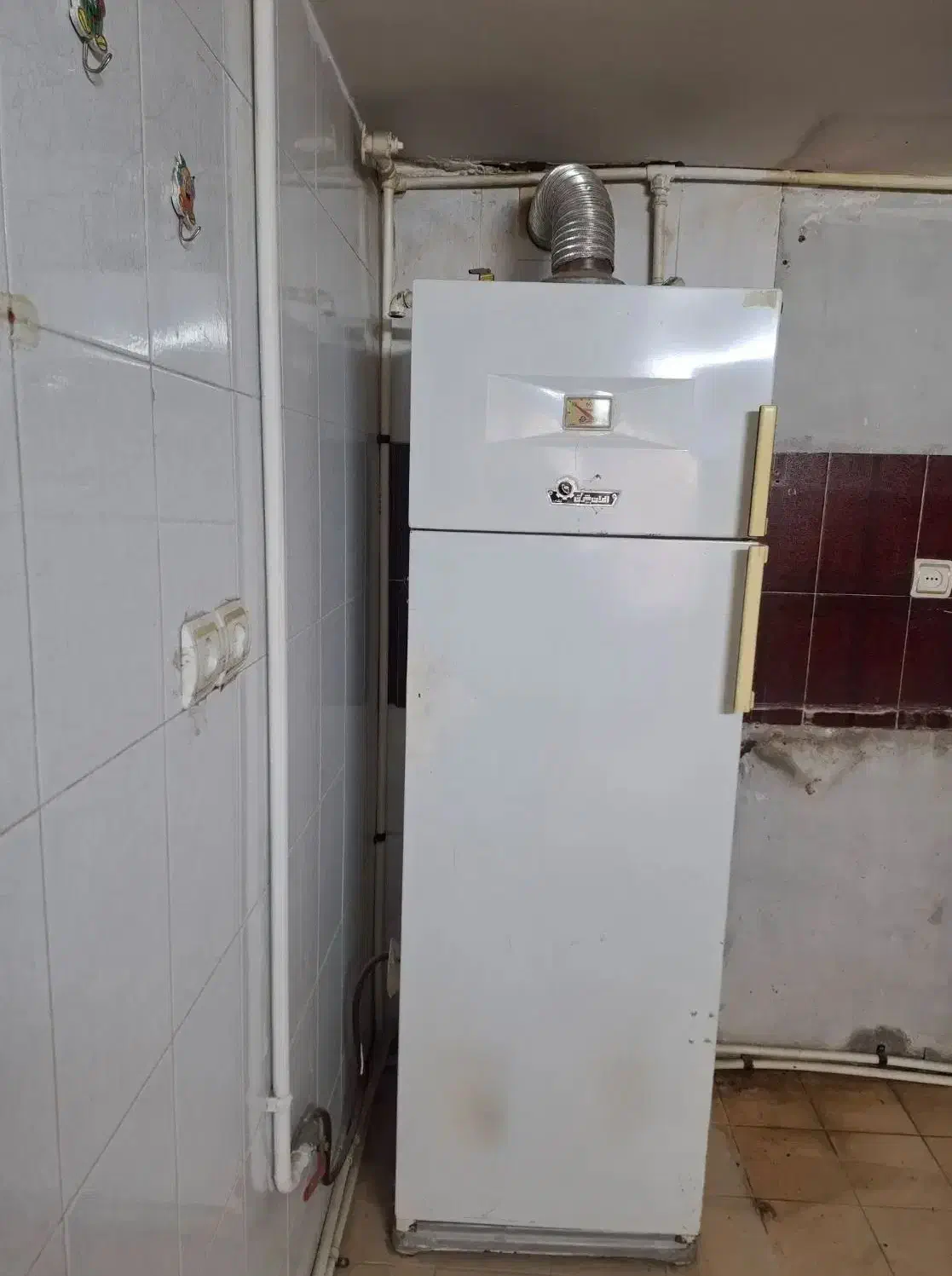 آبگرمکن ایستاد یخچالی|آبگرمکن، پکیج، شوفاژ|نیشابور, شهرک فیروزه|دیوار