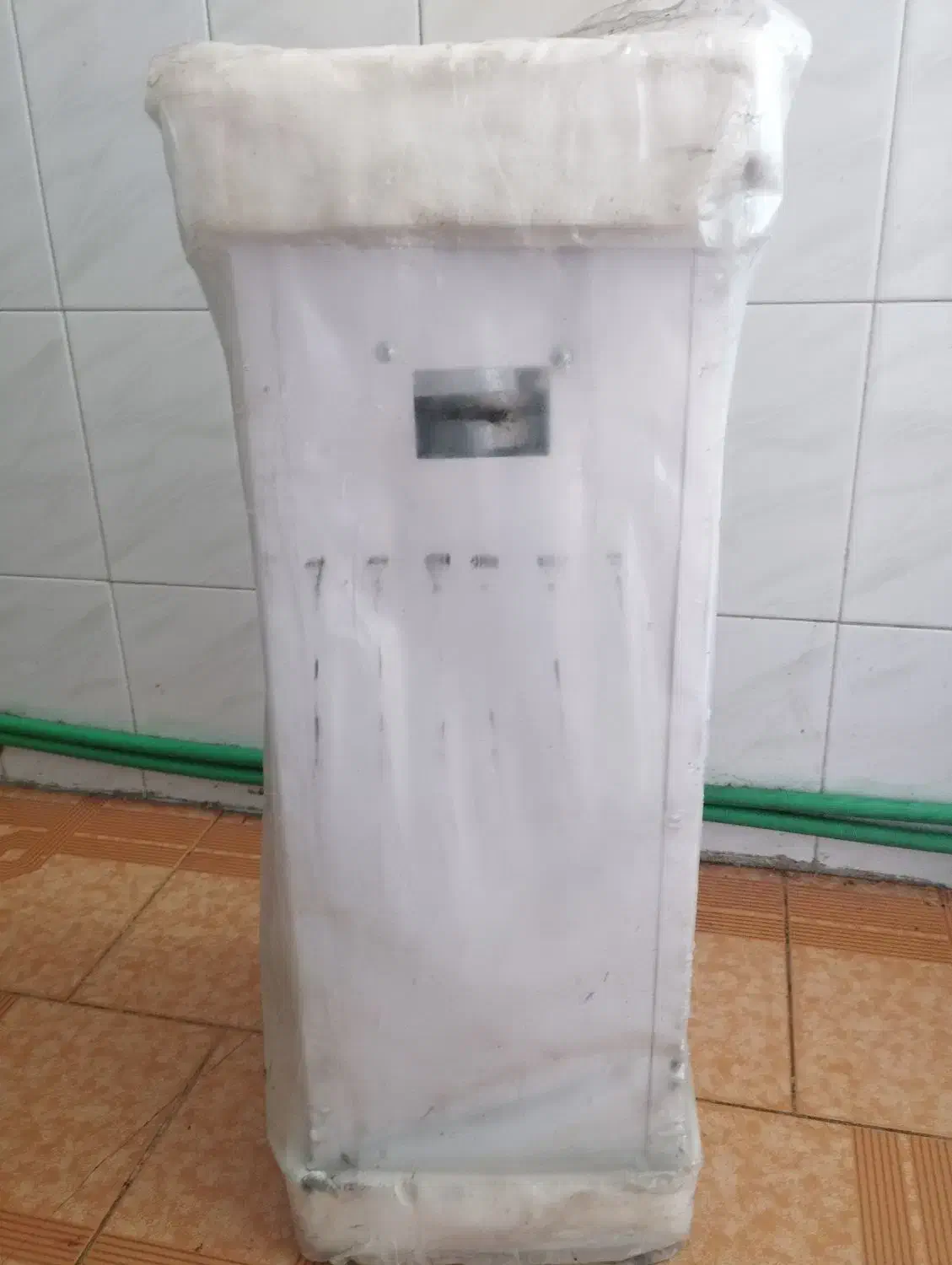 آبگرمکن نو برقی|آبگرمکن، پکیج، شوفاژ|سراوان, |دیوار