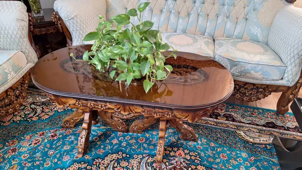 مبل و میز ناهاری خوری سلطنتی با مبل راحتی|مبلمان خانگی و میز عسلی|بابل, |دیوار