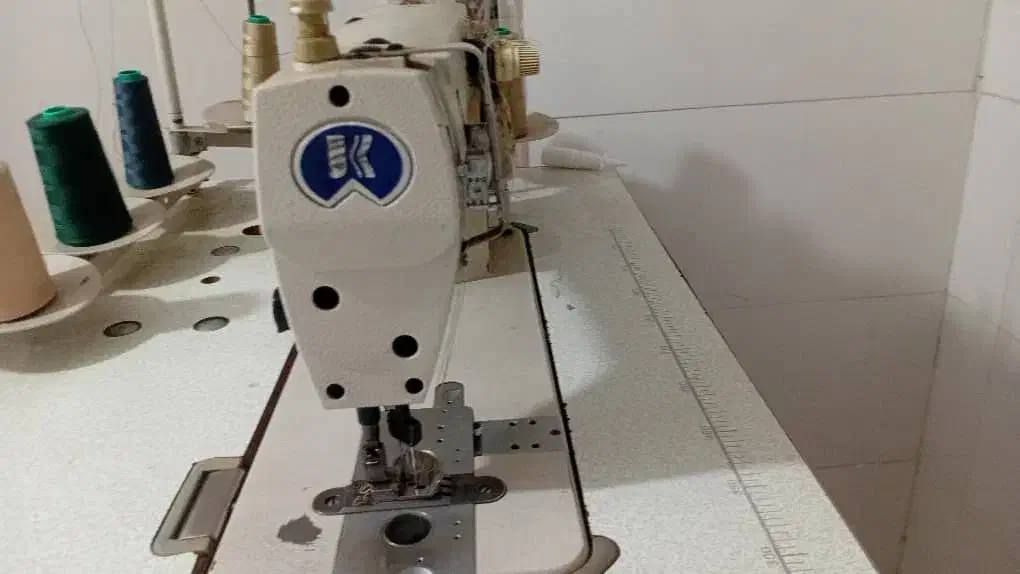 میاندوز|چرخ خیاطی و ریسندگی|بروجرد, |دیوار