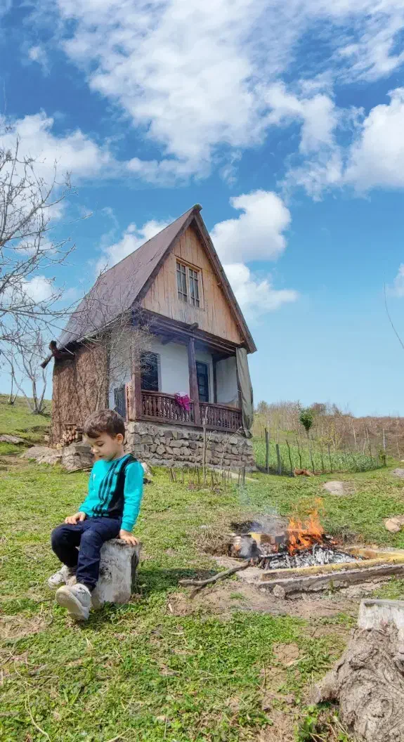 اجاره سالانه کلبه جنگلی|اجارهٔ خانه و ویلا|لاهیجان, لیل|دیوار