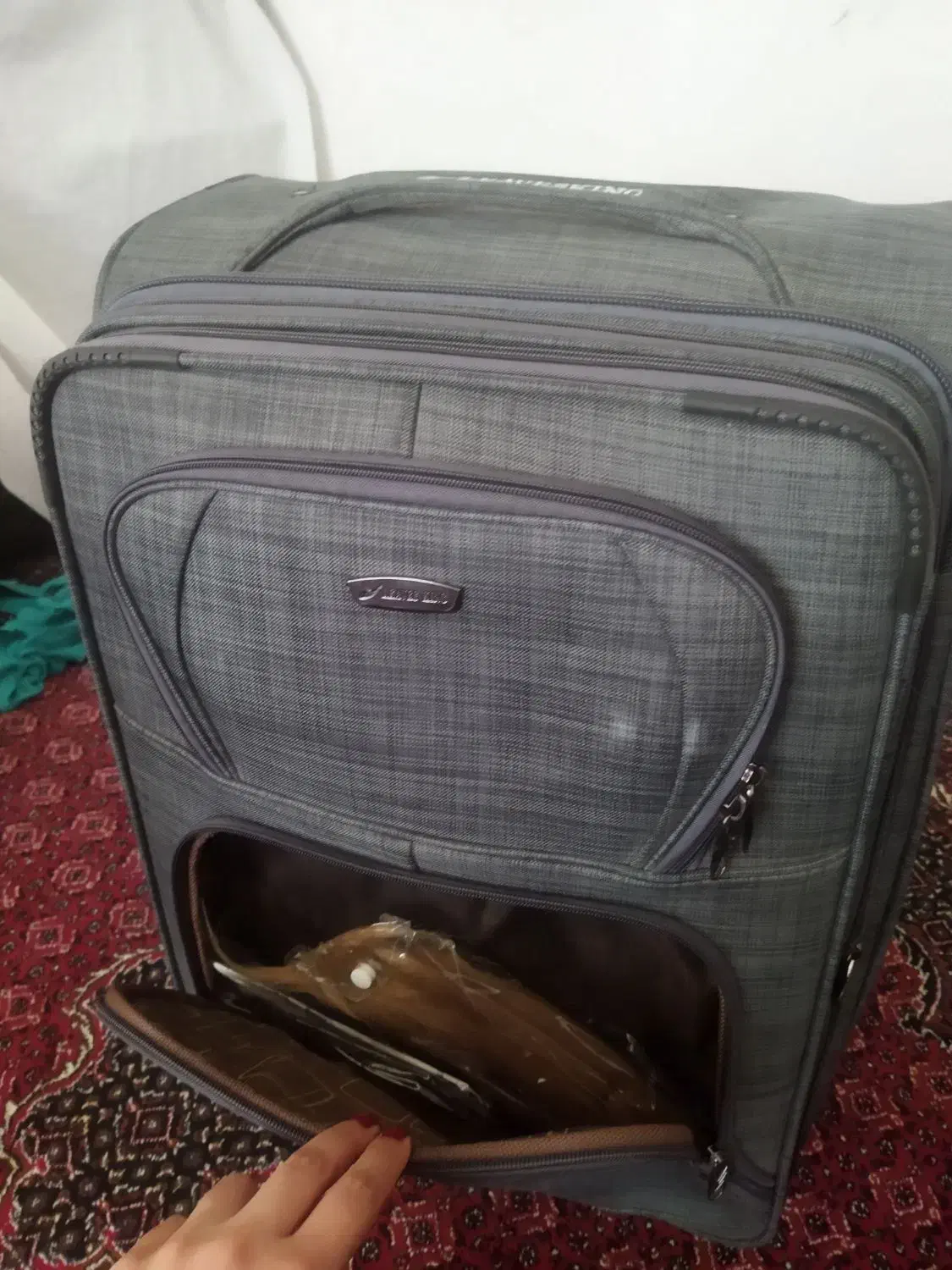 چمدان سایز بزرگ بدون عیب و ایراد|کیف، کفش، کمربند|جوانرود, |دیوار