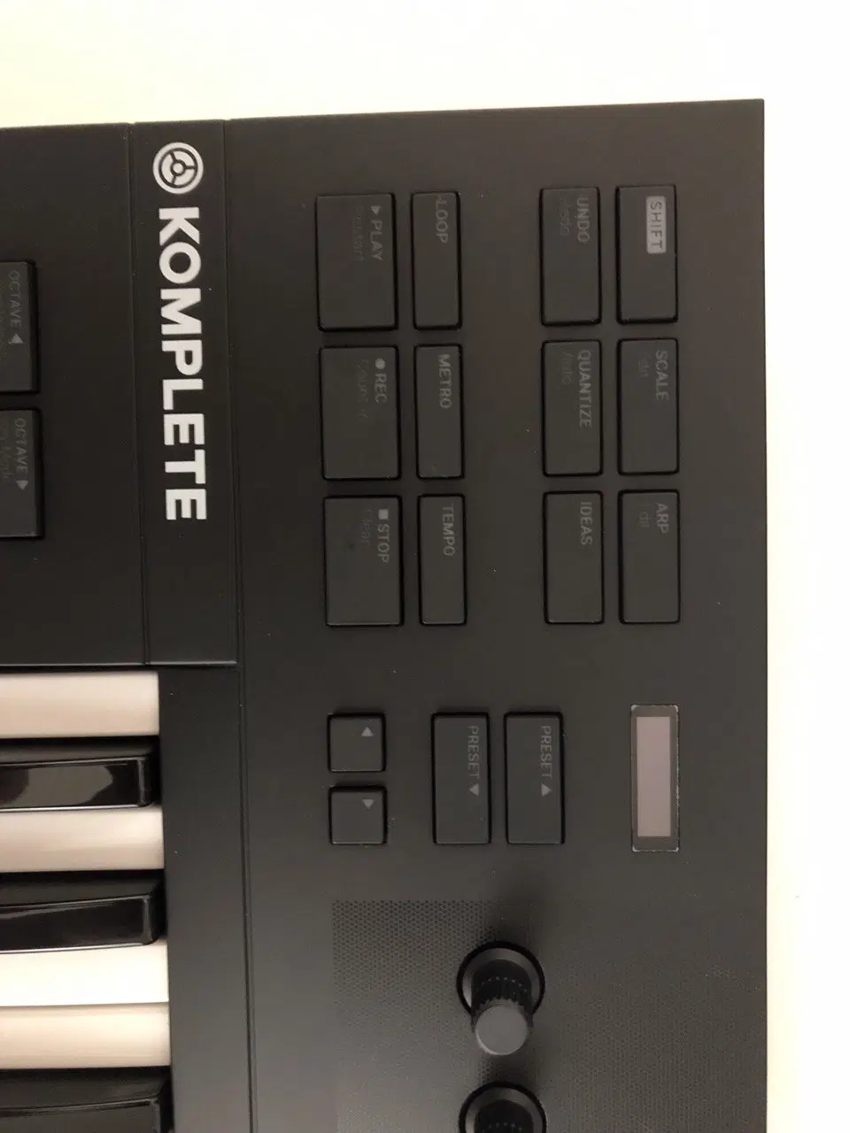 Mini midi controler komplete control native A25|پیانو، کیبورد، آکاردئون|تهران, چهارصد دستگاه|دیوار