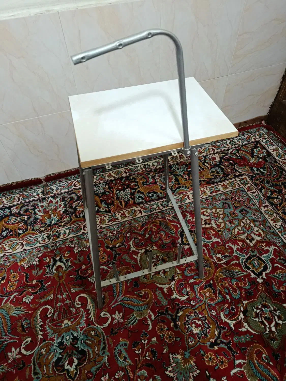 میز سردوز|لوازم خیاطی و بافتنی|بجنورد, |دیوار