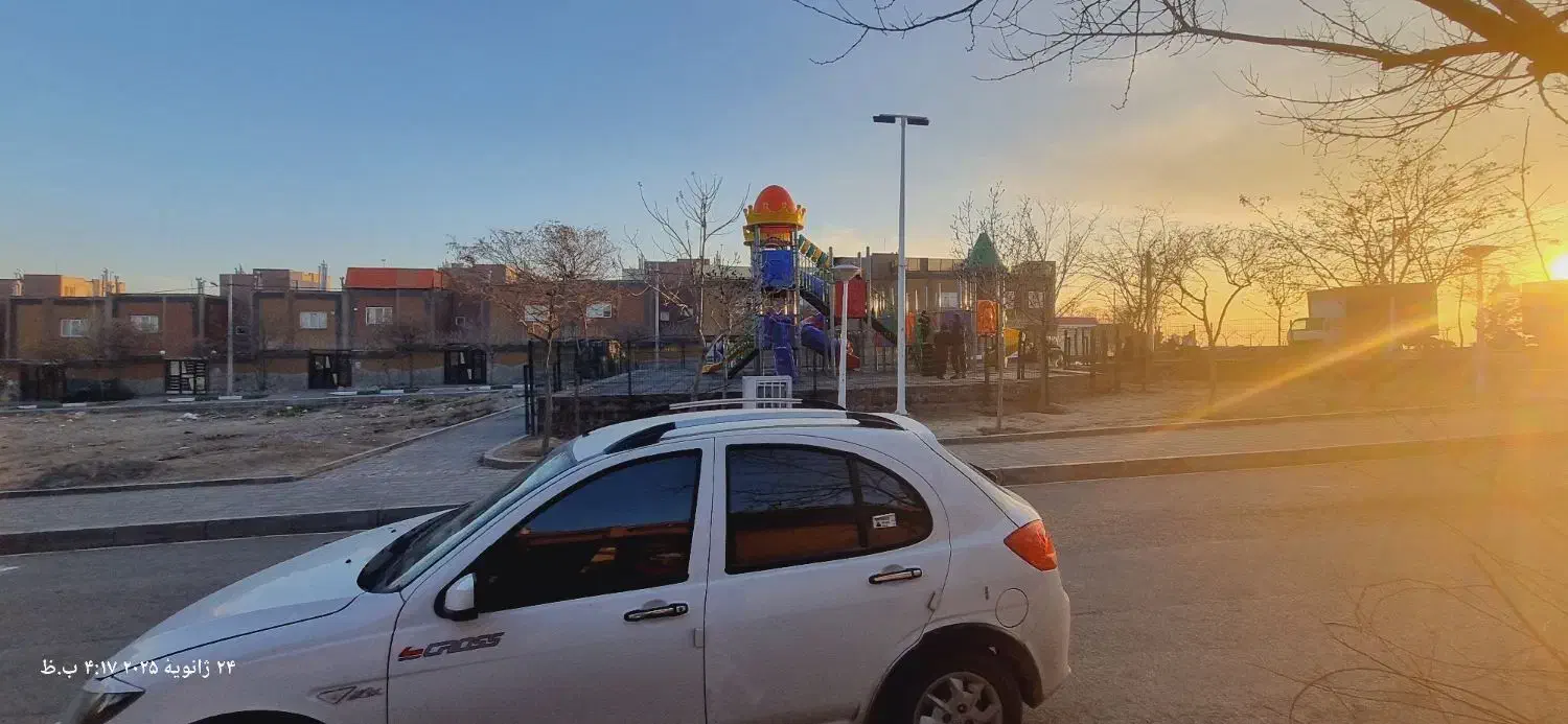 طبقه اول 200 متر مهرگان فاز یک ساخت شرکت پرند|فروش آپارتمان|مشهد, شهرک مهرگان|دیوار