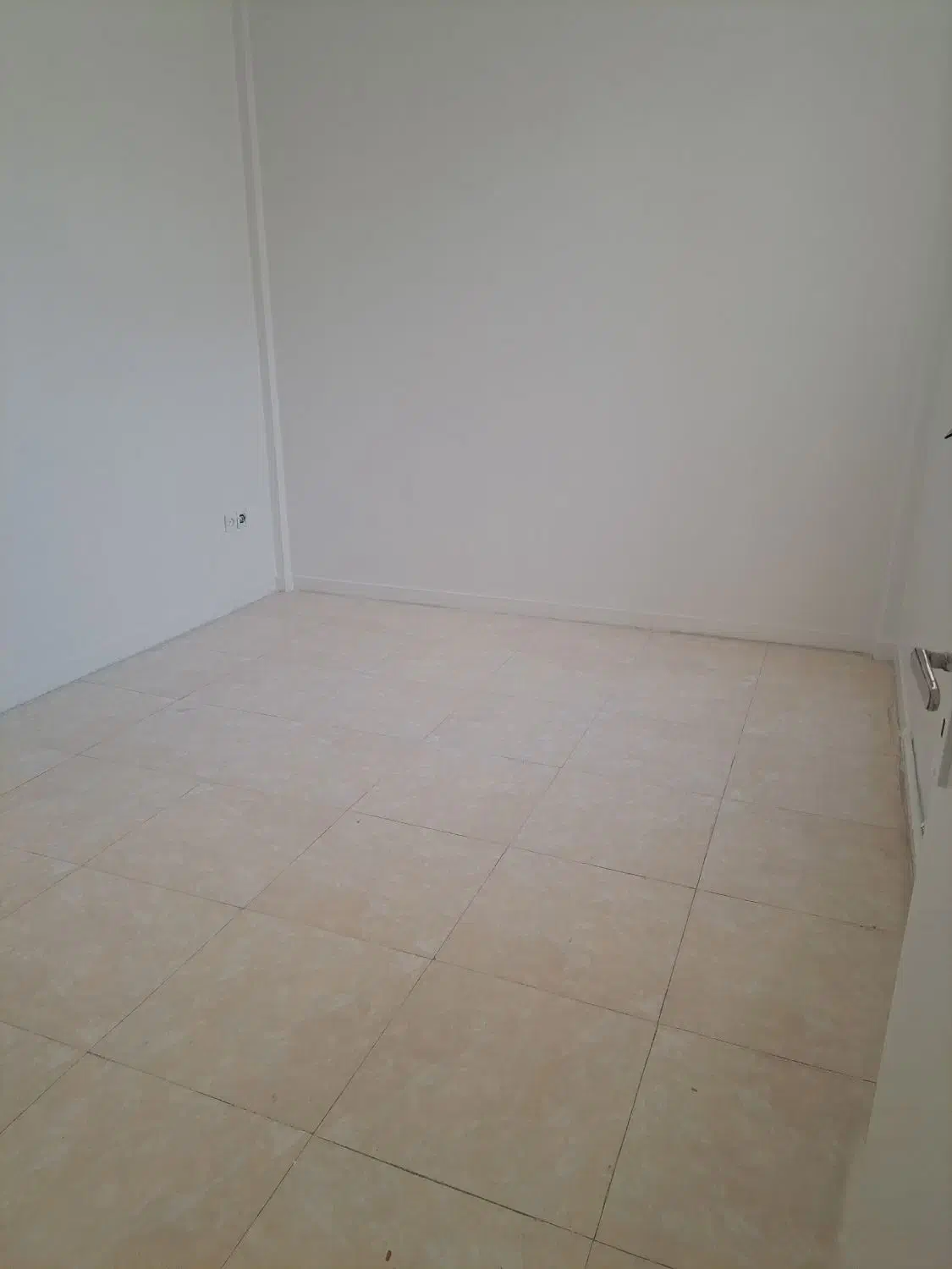 خونه اجاره ای نقاشی شده تمیز|اجارهٔ آپارتمان|تهران, مسعودیه|دیوار