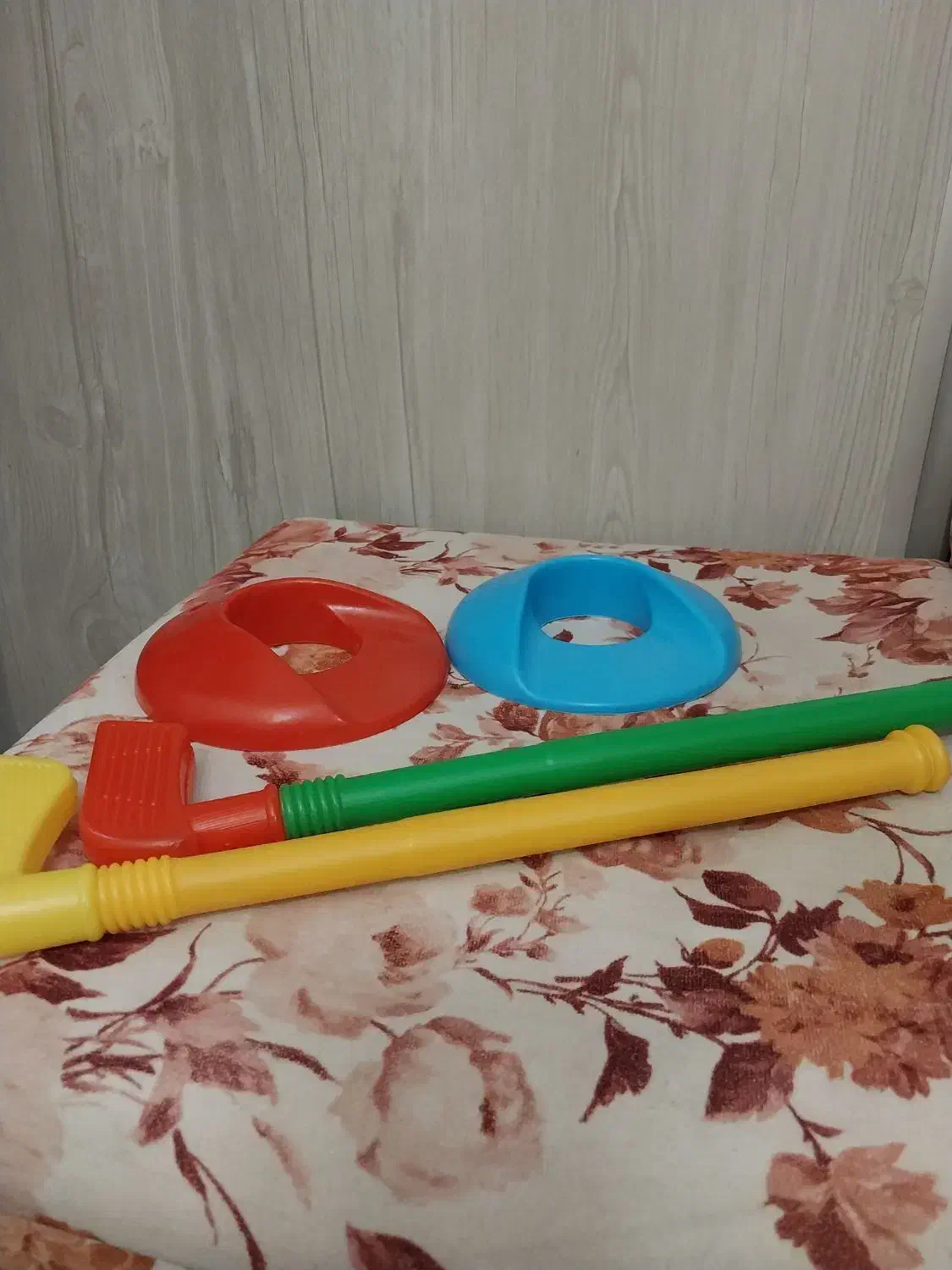 فوتبال دستی ،انگشتی ، گلف ،لگو|اسباب‌‌بازی|پرند, فاز ۵|دیوار