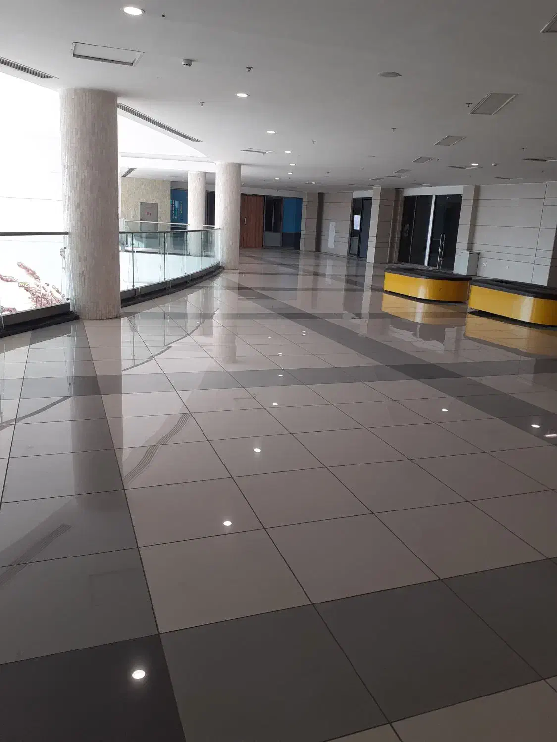 تماس|استخدام سرایداری و نظافت|اصفهان, شهرک امام زمان|دیوار