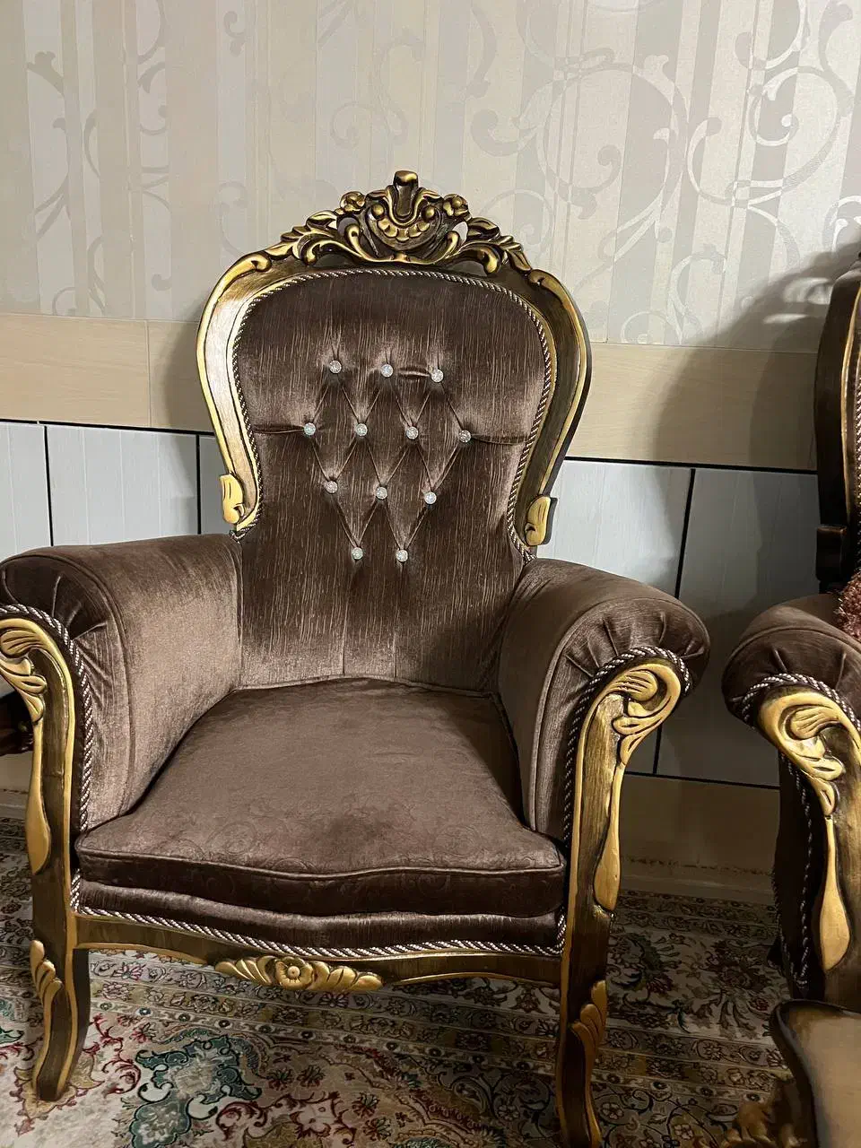 مبل ۹نفره تمیز و سالم|مبلمان خانگی و میز عسلی|اصفهان, ارداجی|دیوار