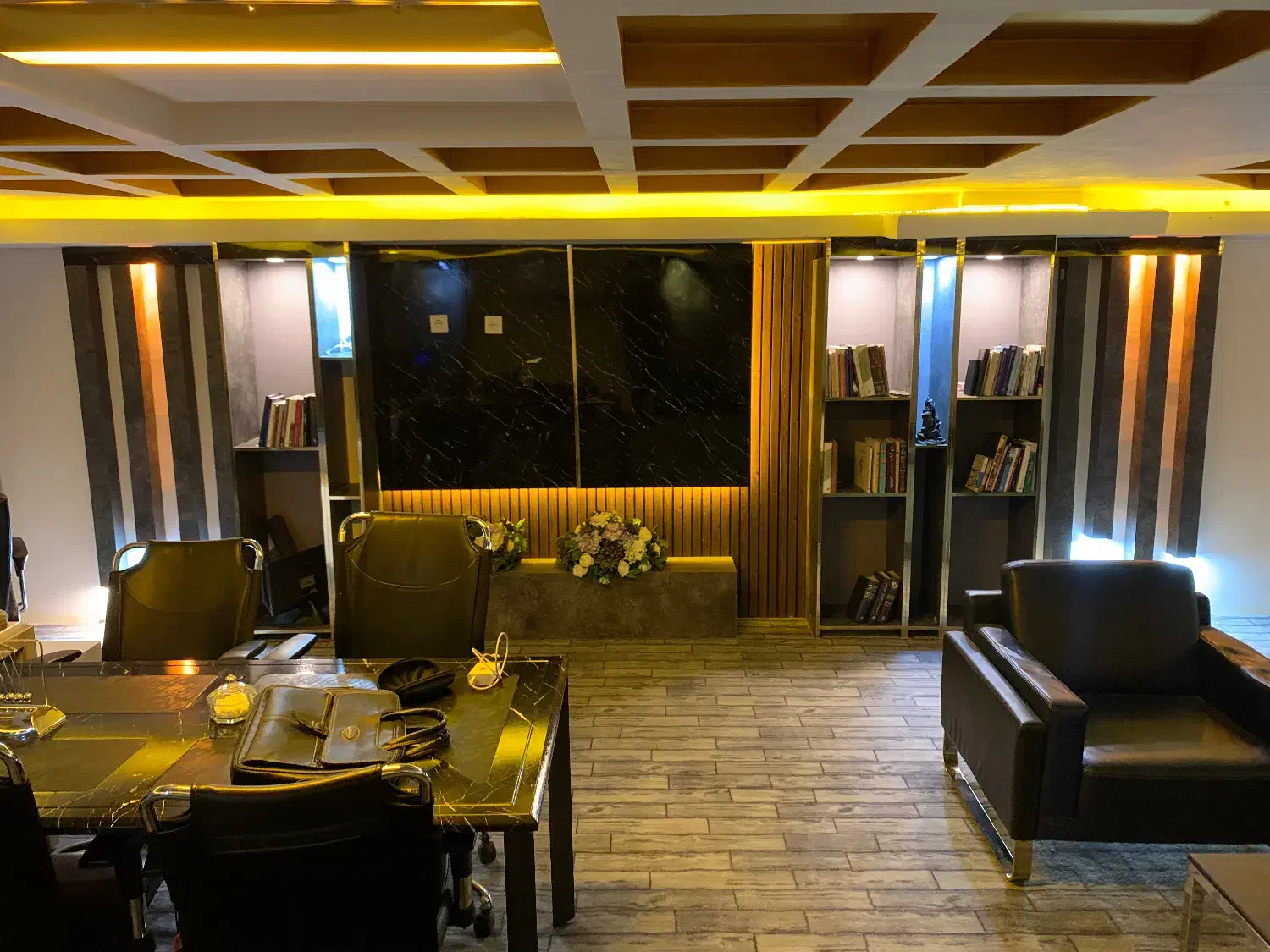 استخدام همکارخانم جهت خانه‌داری اقامتگاه در سهیلی‌|استخدام اداری و مدیریت|قشم, |دیوار