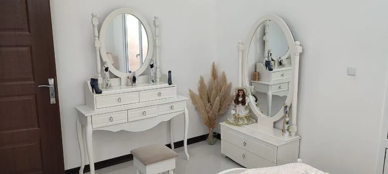 میز آرایش و دراور و آینه|تخت و سرویس خواب|قم, عمار یاسر|دیوار