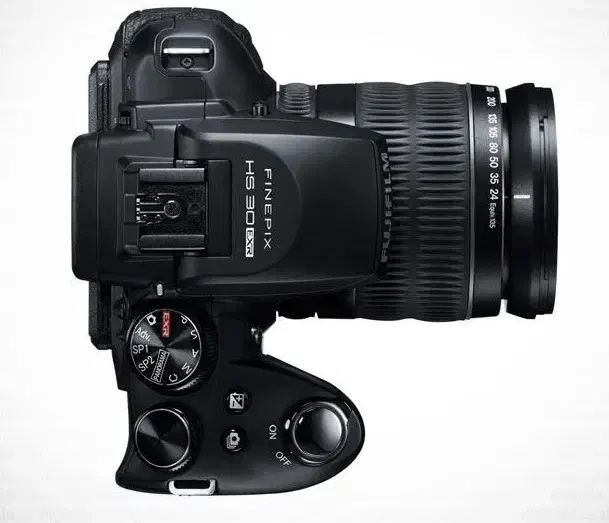 دوربین نیمه حرفه ای فوجی hs30 exr|دوربین عکاسی و فیلم‌برداری|اصفهان, خانه اصفهان|دیوار