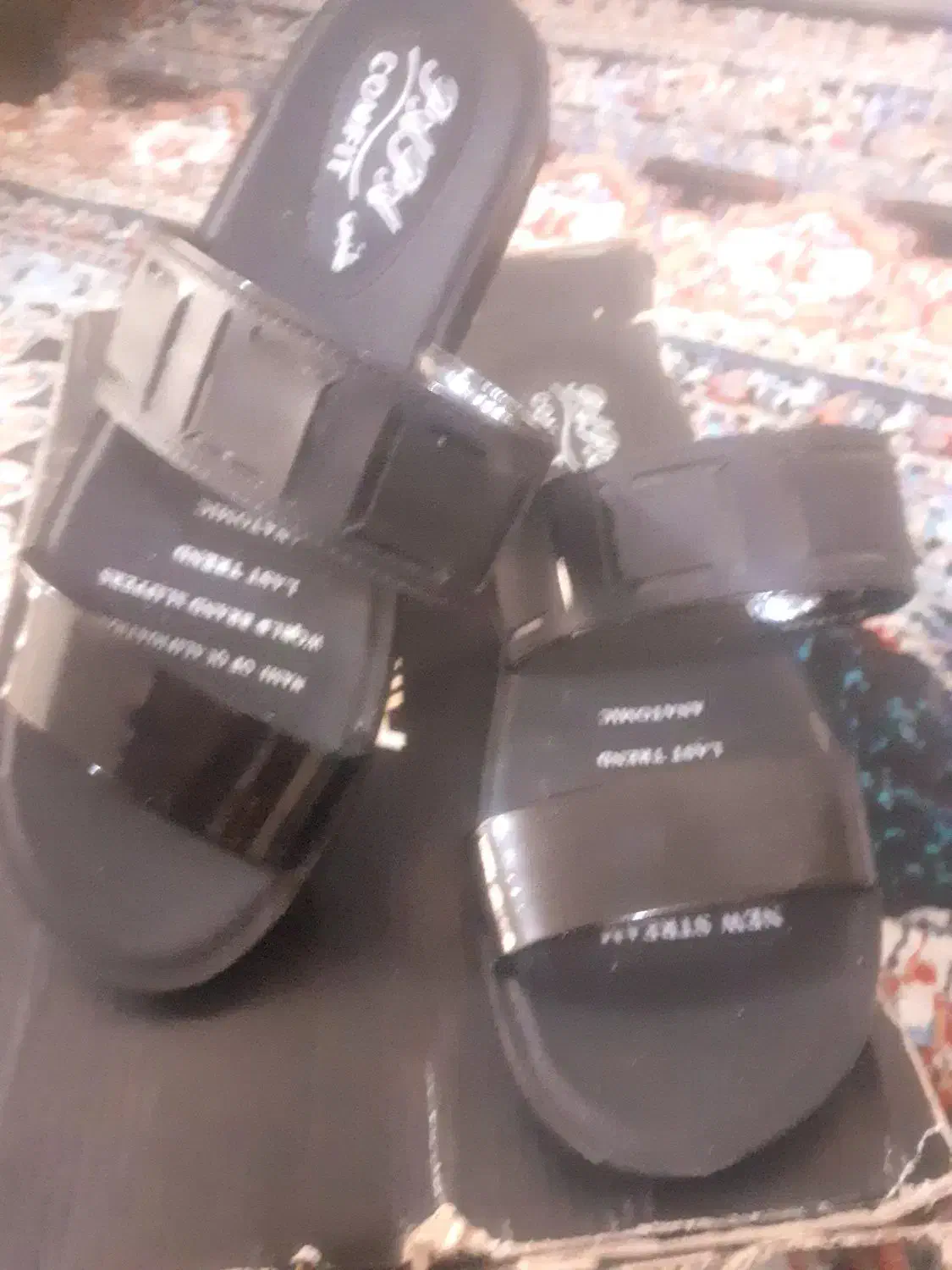 صندل طبی|کیف، کفش، کمربند|پرند, فاز ۶|دیوار