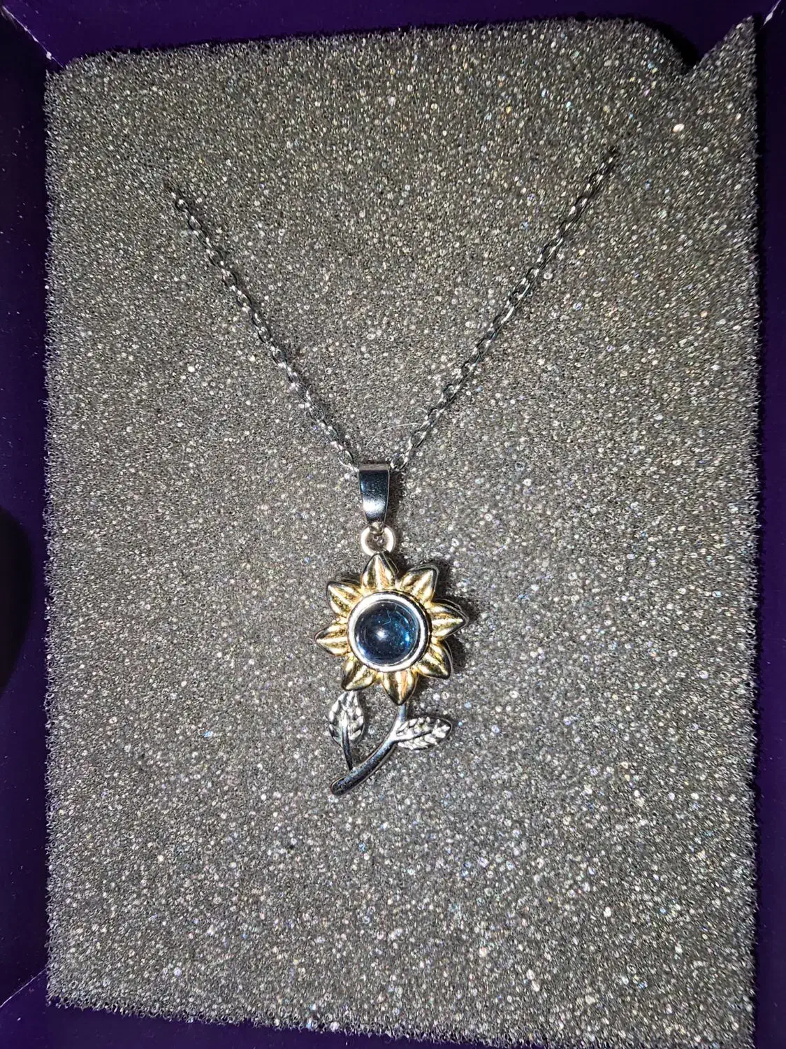 گردنبند مدل دوستت دارم به صد زبون دنیا|بدلیجات|ساوه, |دیوار