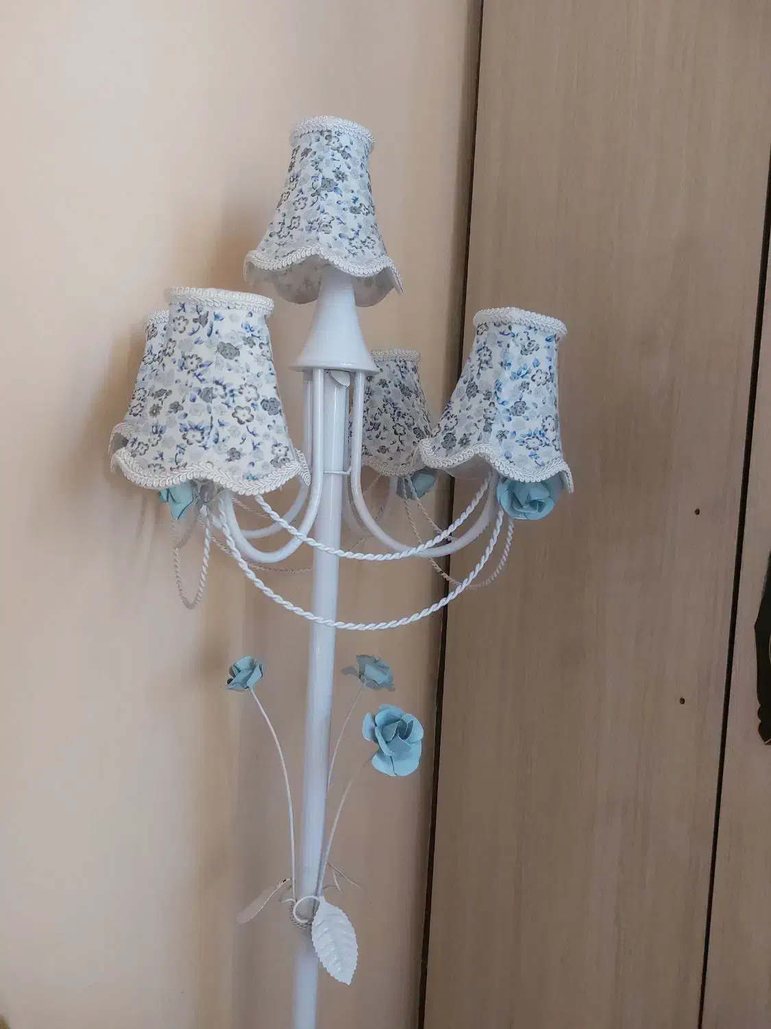 اواژور|چراغ خواب و آباژور|مشهد, ادیب نیشابوری (شهرک غرب)|دیوار