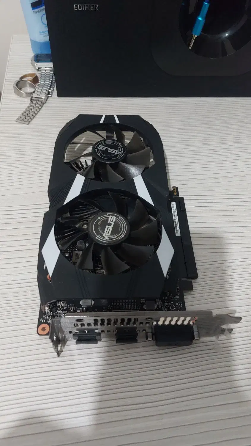 کارت گرافیک  1650|قطعات و لوازم جانبی رایانه|هشتگرد, هشتگرد قدیم|دیوار