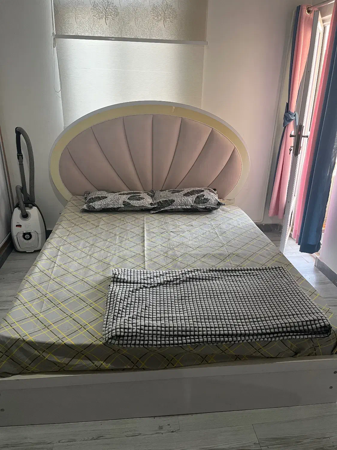 سرویس تخت خواب دو نفره|تخت و سرویس خواب|قدس, شهرقدس|دیوار