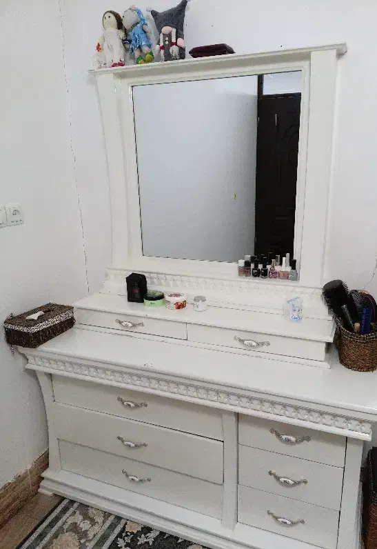 میز آرایشی|مبلمان خانگی و میز عسلی|بوشهر, |دیوار