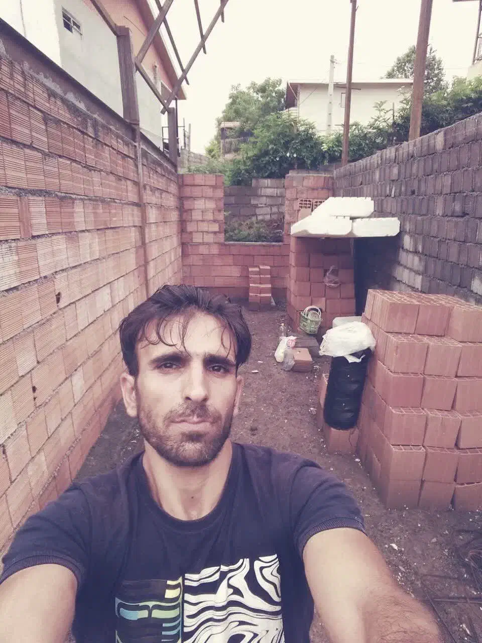 کاشیکاری و سنگ کاری و بنائی وغیره پذیرفته میشود|خدمات پیشه و مهارت|زیرآب, |دیوار