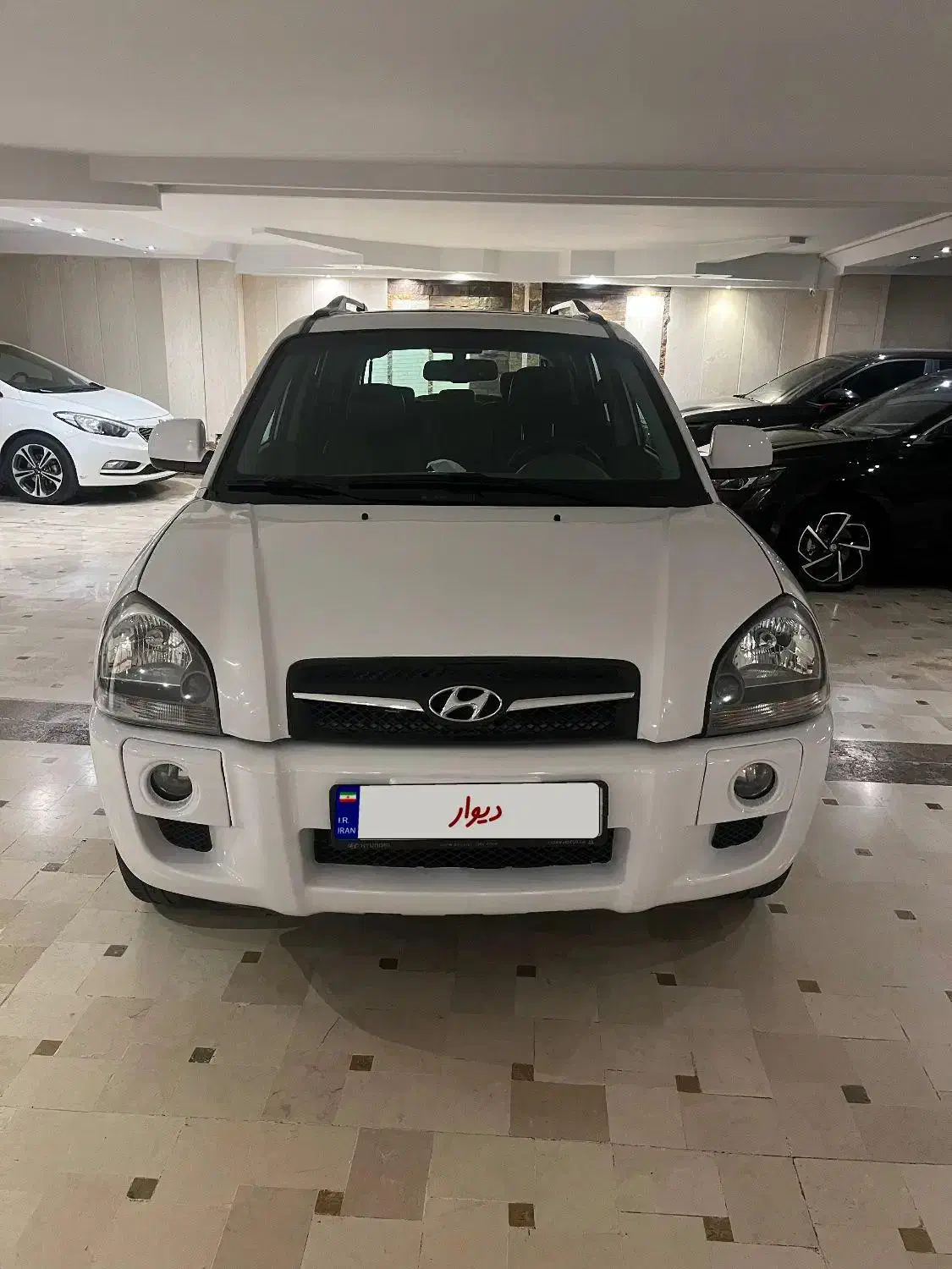 توسان ۲۰۱۰ فول|خودرو سواری و وانت|تهران, حسین‌آباد|دیوار