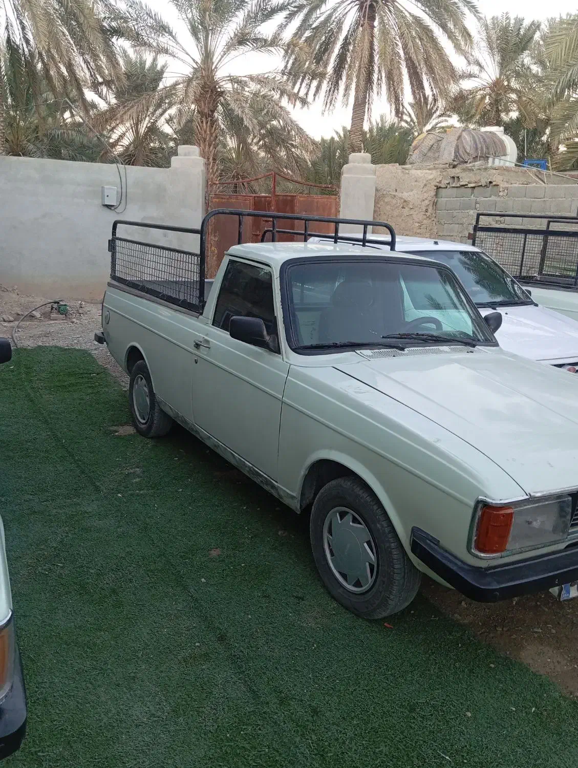 پیکان وانت فروشی|خودرو سواری و وانت|سیب و سوران, |دیوار