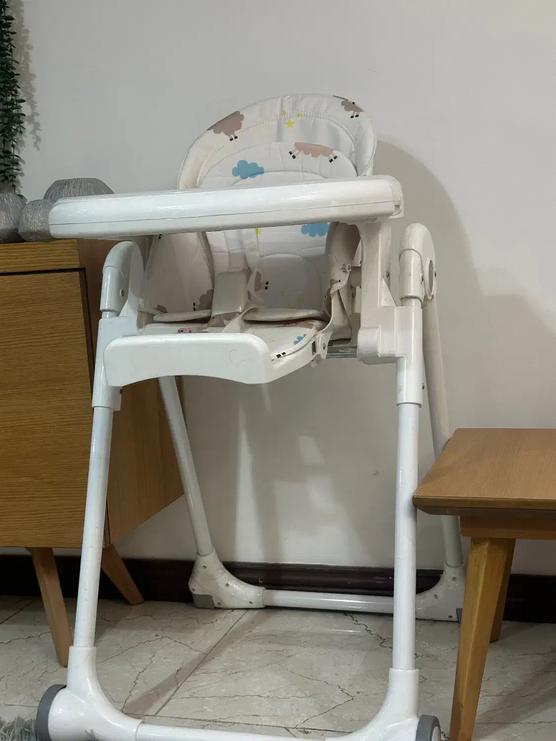 صندلی غذای کودک|تخت و صندلی بچه|تهران, هفت چنار|دیوار