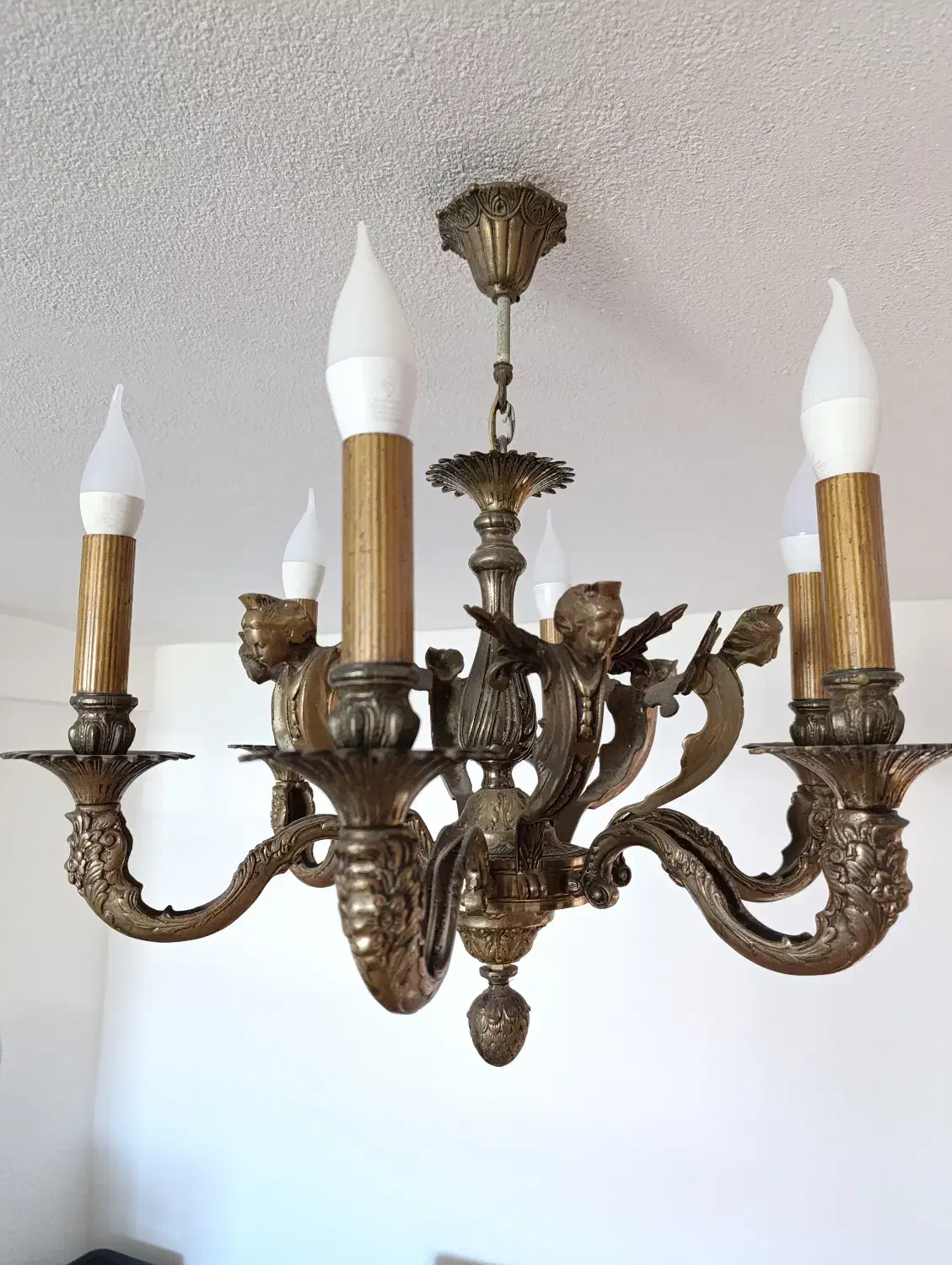 لوستر|لوستر و چراغ آویز|رشت, پل تالشان|دیوار