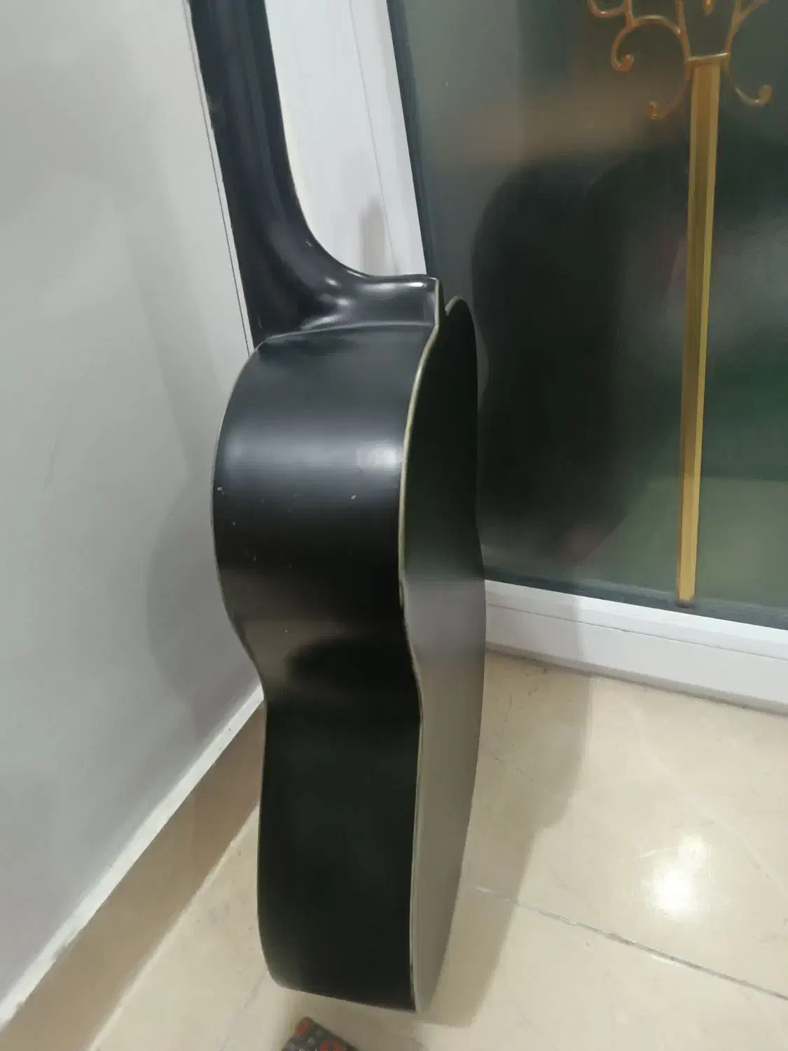 گیتار بزرگ|گیتار، بیس، امپلیفایر|رشت, حافظ آباد|دیوار