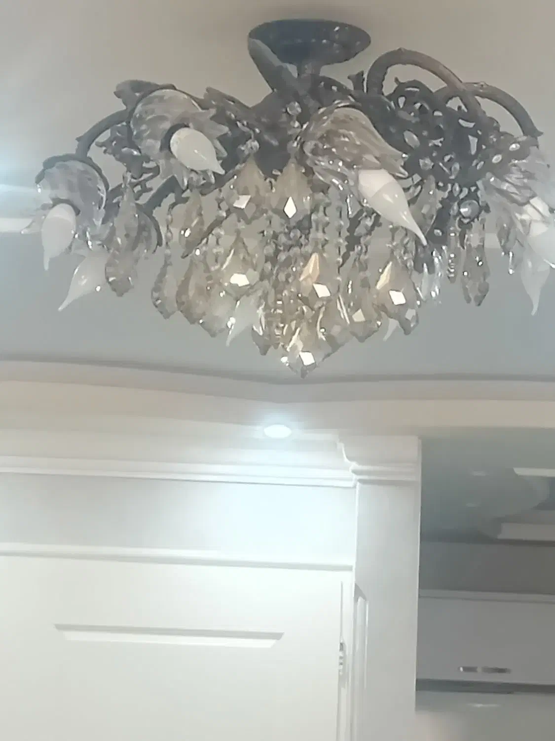 لوستر|لوستر و چراغ آویز|لاهیجان, شهرک سلمان فارسی|دیوار