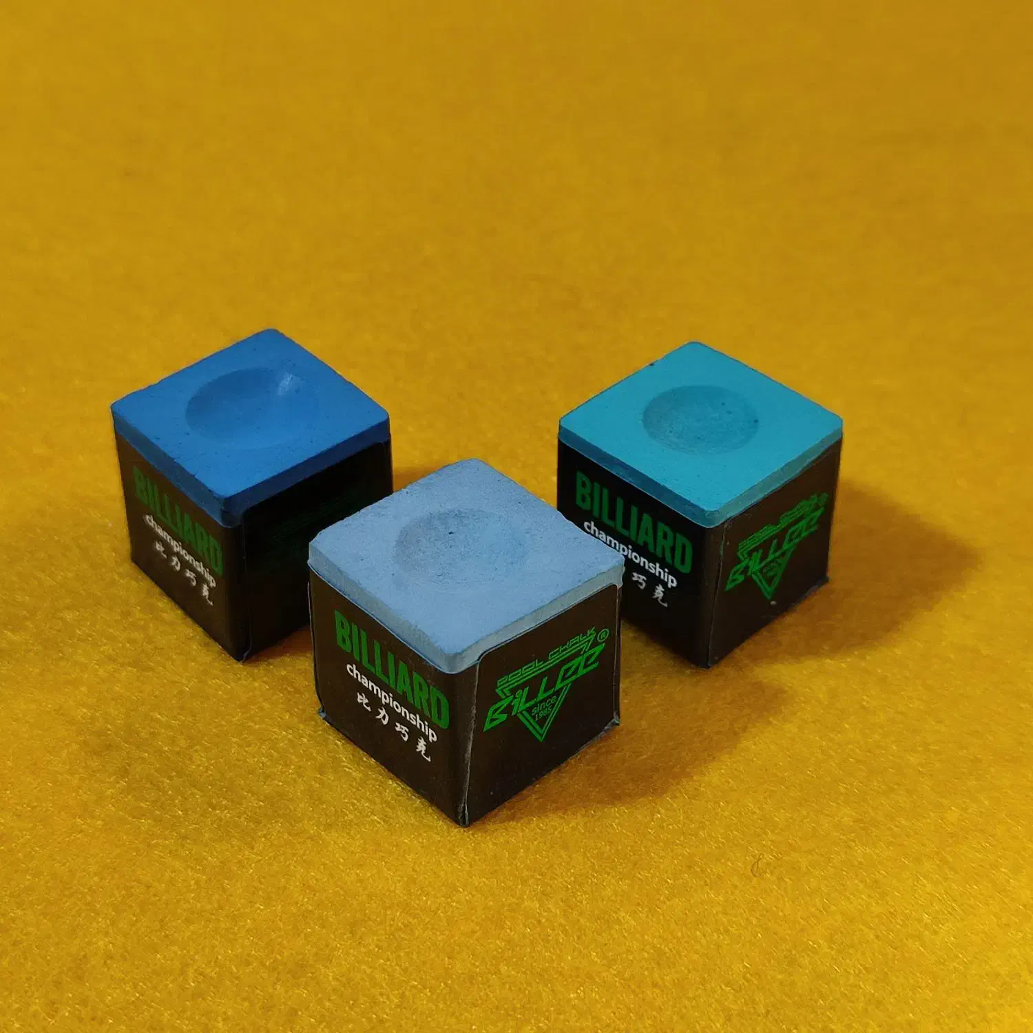 گچ ایتبال و اسنوکر روغنی مارک Billee|تجهیزات ورزشی|فردیس, شهرک ۱۱۰|دیوار