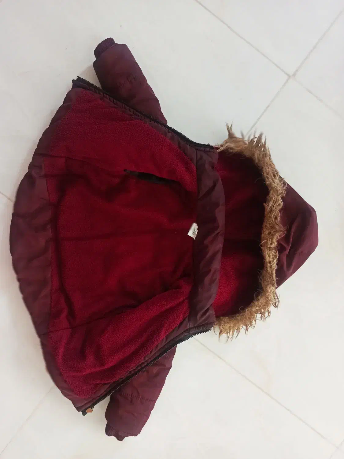 کاپشن|کفش و لباس بچه|اراک, |دیوار