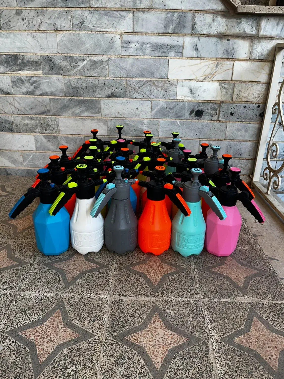 سمپاش-کود آهن-سم به قیمت عمده|خدمات باغبانی و درختکاری|زنجان, |دیوار