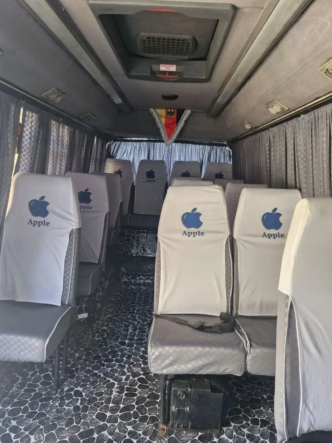 راننده جهت سرویس ایاب و ذهاب پایه یک و دو|استخدام حمل و نقل|تهران, شهرآرا|دیوار