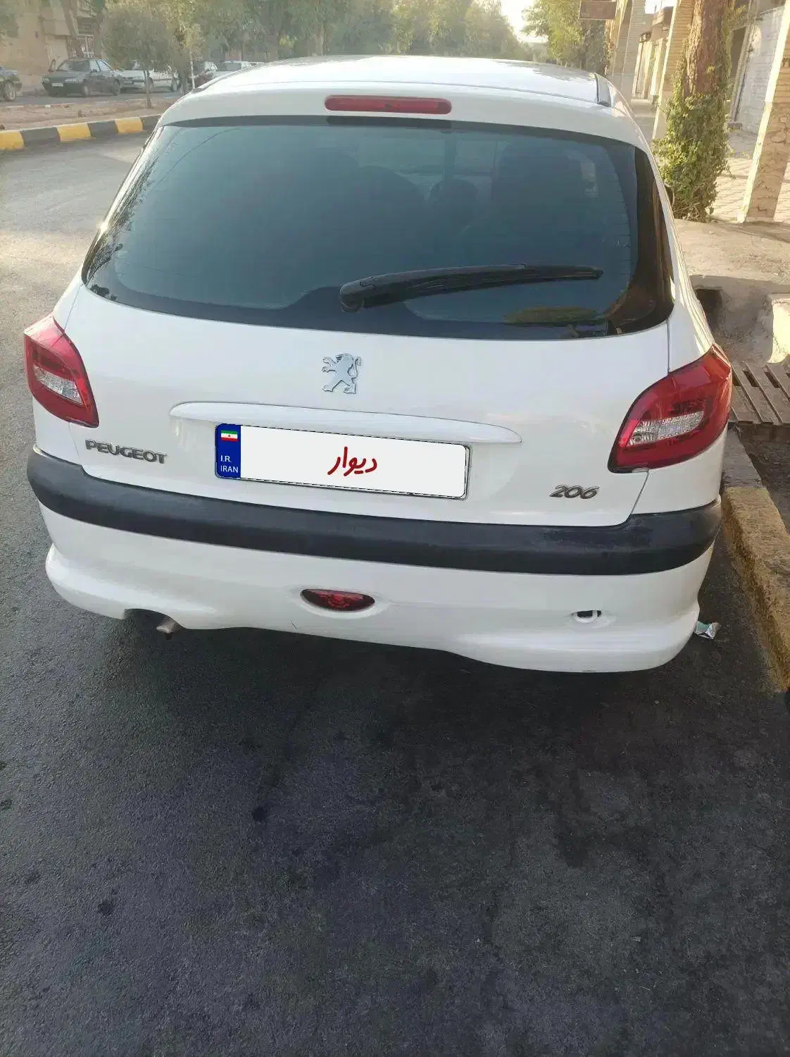 پژو ۲۰۶|خودرو سواری و وانت|نجفآباد, یزدانشهر|دیوار