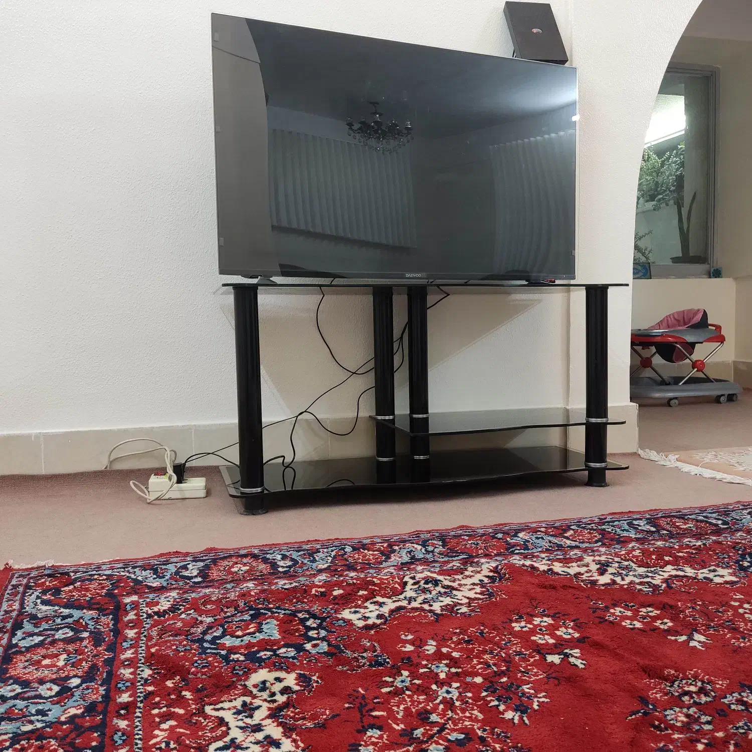 میز تلویزیون شیشه ای|میز تلویزیون|شاهین‌شهر, شهرک مطهری|دیوار