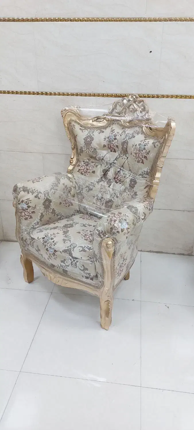 مبل سلطنتی۹نفره چوب گردوملایر مدل نیکو درحدنو|مبلمان خانگی و میز عسلی|رشت, آزادگان|دیوار