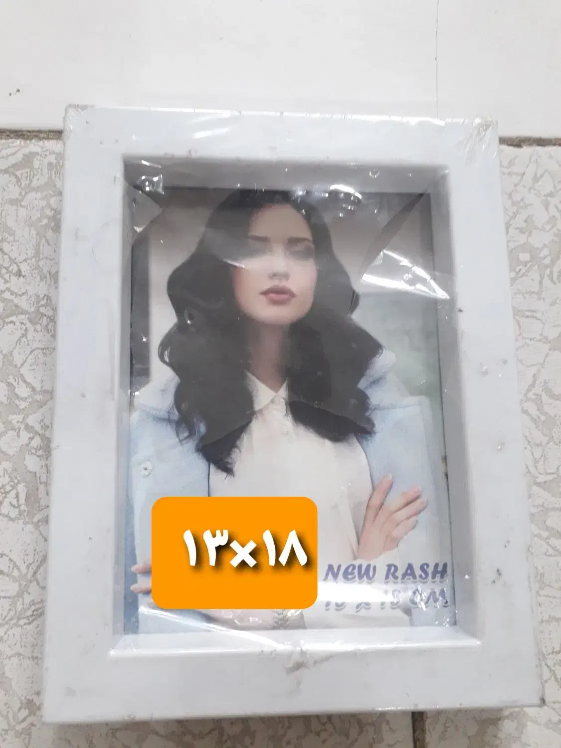 قاب عکس و شاسی|تابلو، نقاشی، عکس|پردیس, فاز ۴|دیوار