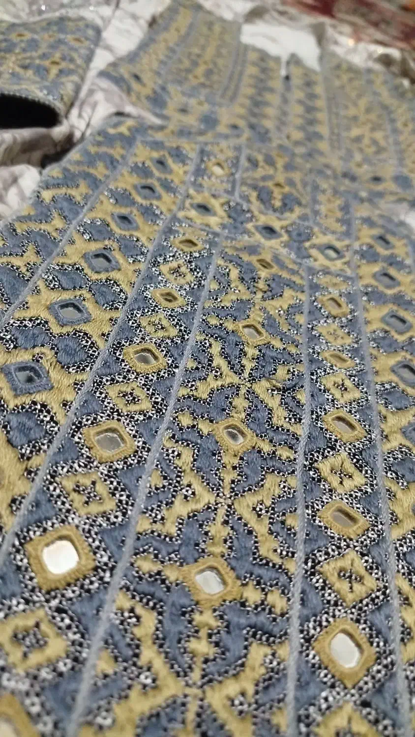 زیاستین و پارچه|لباس|زاهدان, |دیوار