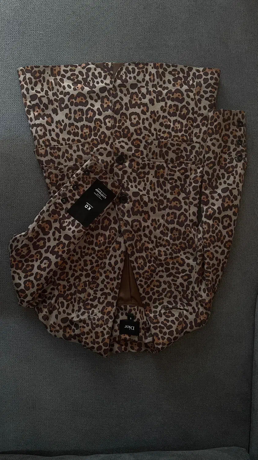 کت جیر پلنگی|لباس|قزوین, |دیوار