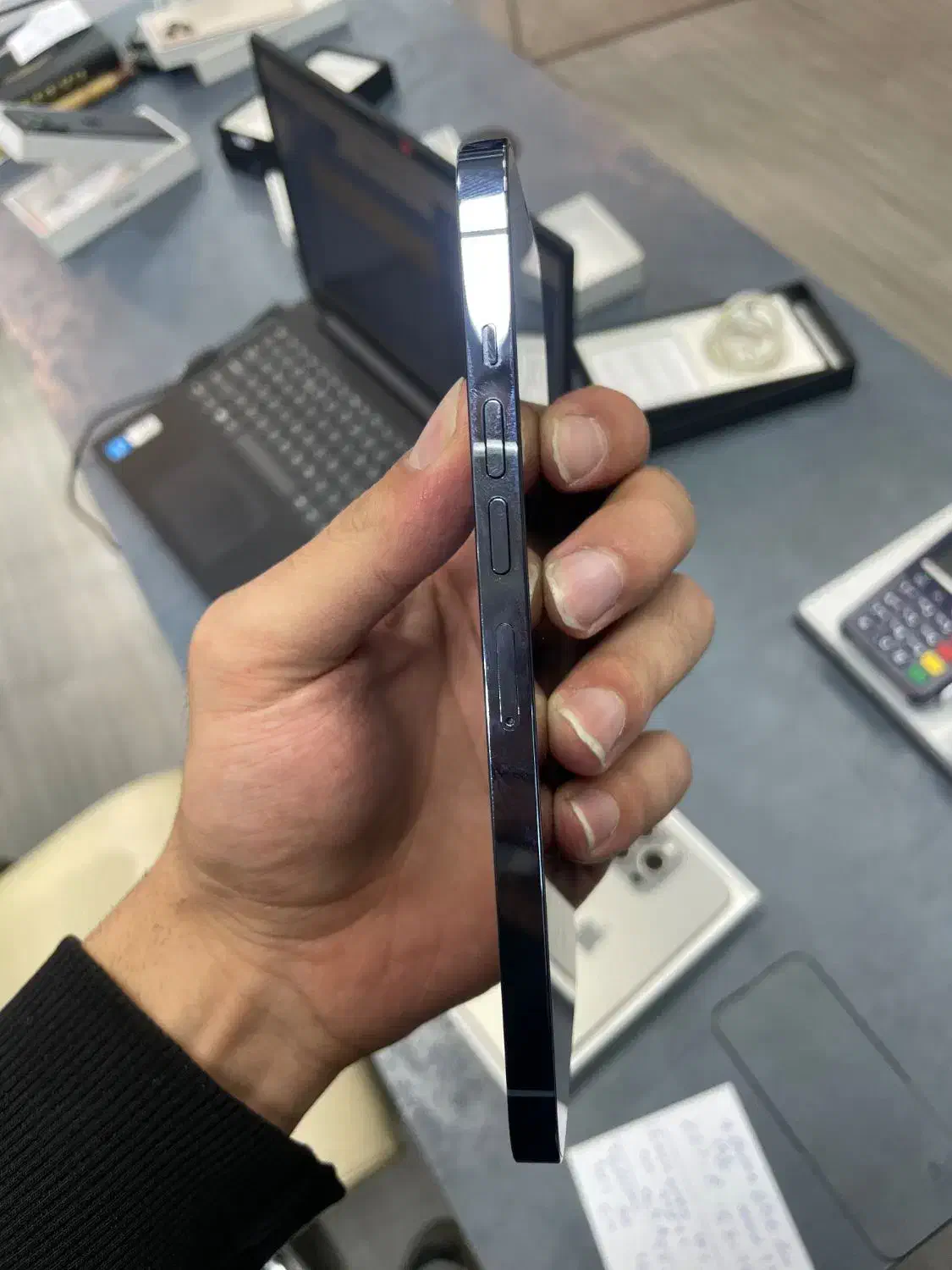 ۱۳ پرومکس آبی ۲۵۶ گیگ|موبایل|قزوین, |دیوار