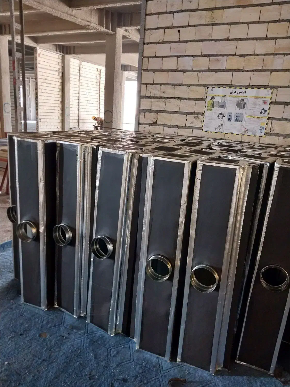 کانال ساز،ساپورت زن، ، کارگرساده|استخدام معماری، عمران و ساختمانی|اصفهان, دنارت|دیوار