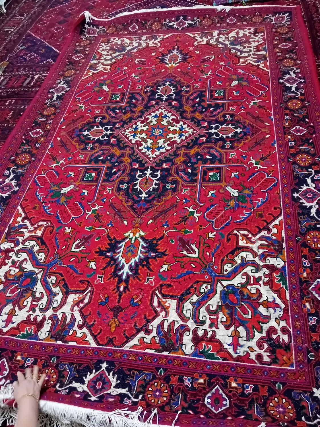 فرش دستباف الوار درجه یک|فرش|عجب شیر, |دیوار