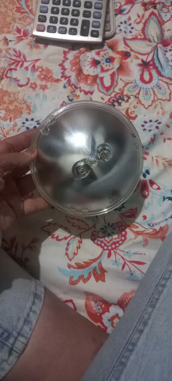 یک عددچراغ لوکس|لامپ و چراغ|ری, حمزهآباد|دیوار