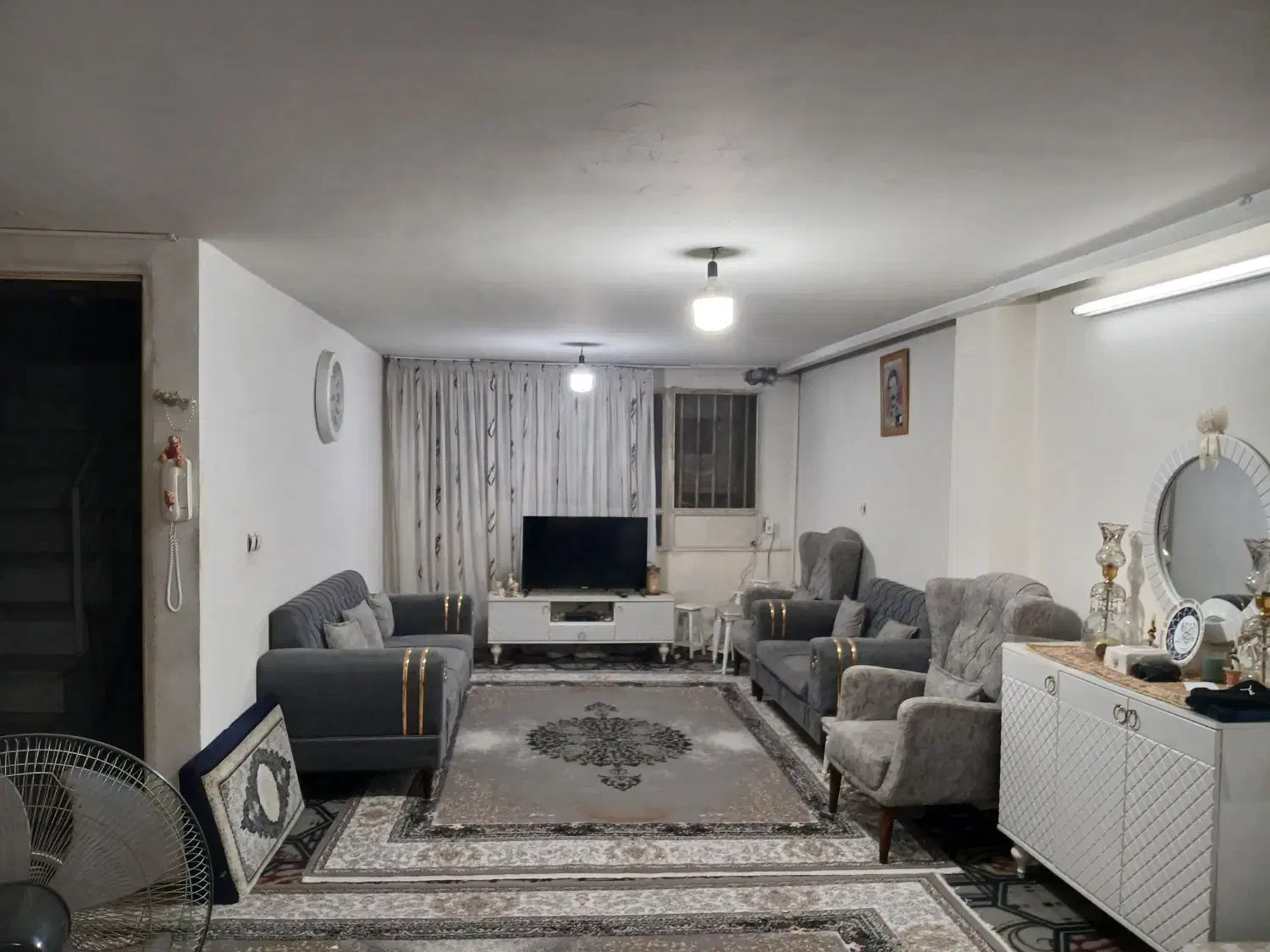 خانه در شهرک ولیعصر