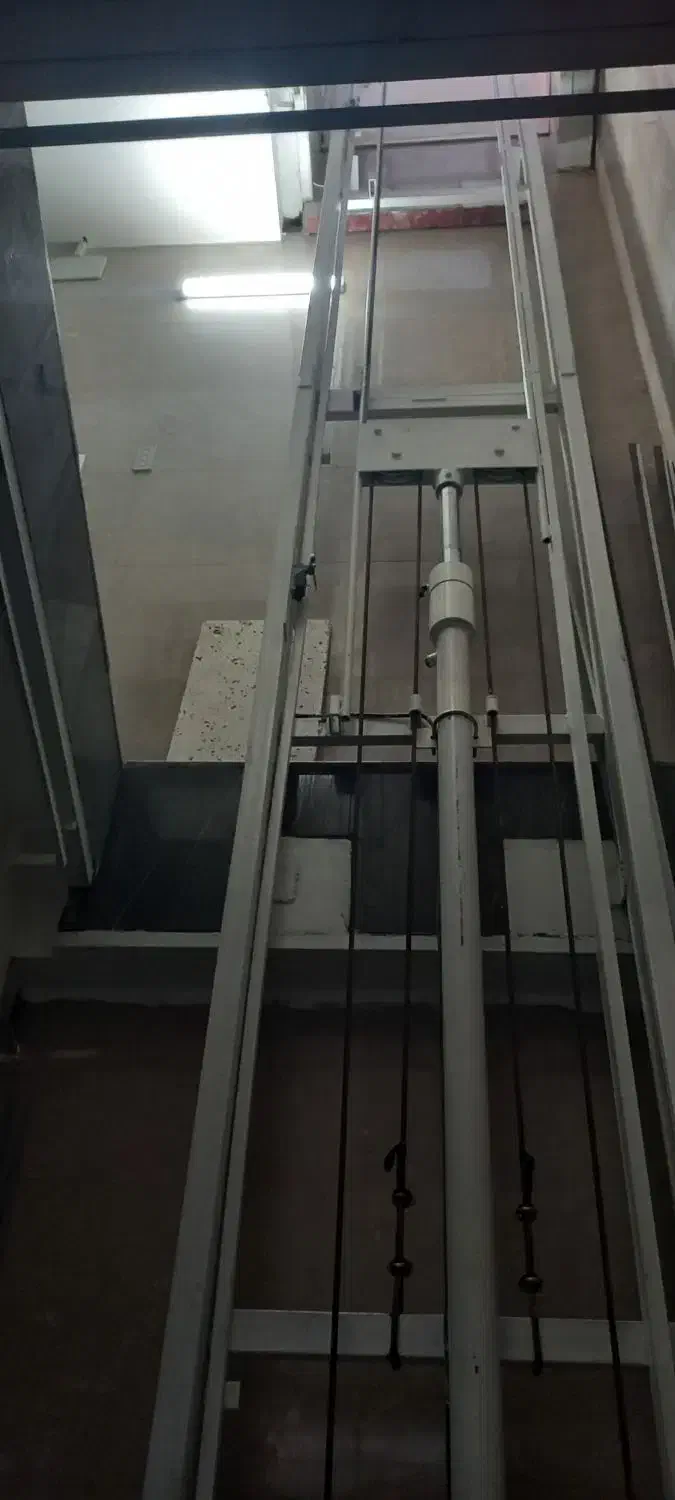 فروش مغازه برخیابان مصلی|فروش مغازه و غرفه|اصفهان, تخت فولاد|دیوار