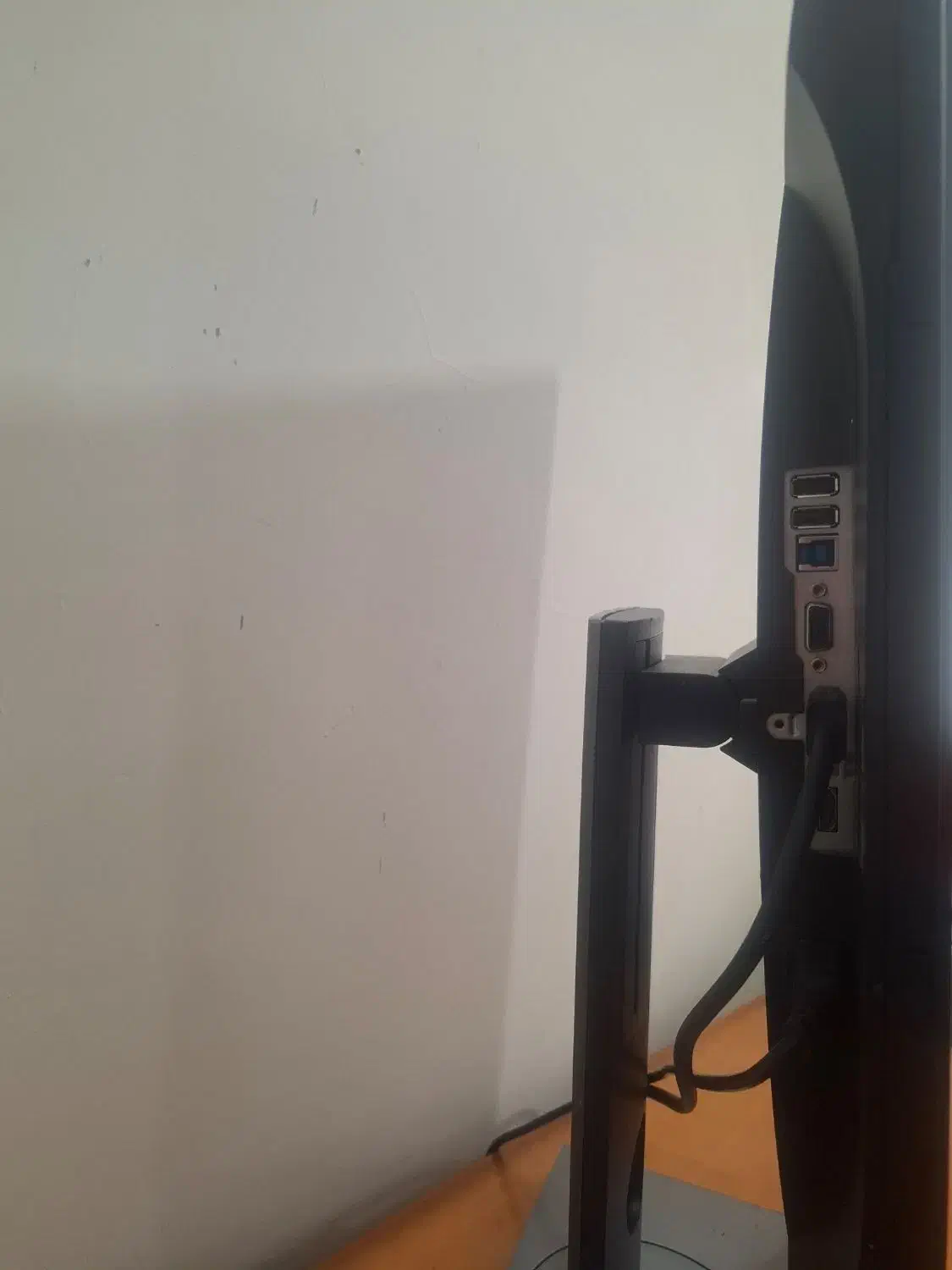 مانیتور 23اینچ DELL پنل ips با پورت HDMI|قطعات و لوازم جانبی رایانه|شیراز, فرهنگ شهر|دیوار