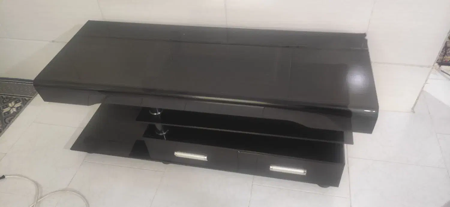 میز عسلی و میز تی وی|مبلمان خانگی و میز عسلی|سیرجان, |دیوار