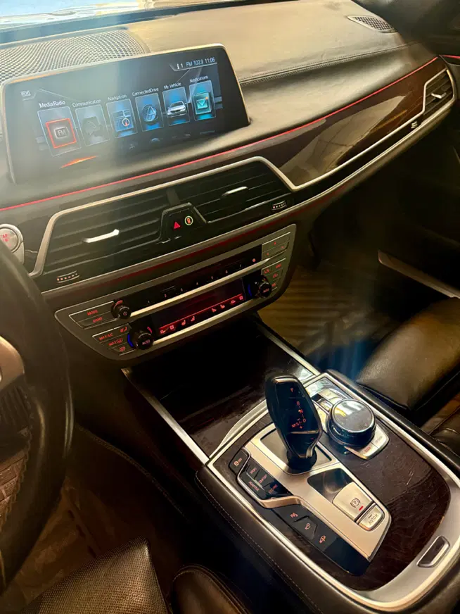 bmw 750i 2017 black package|خودرو سواری و وانت|تبریز, |دیوار